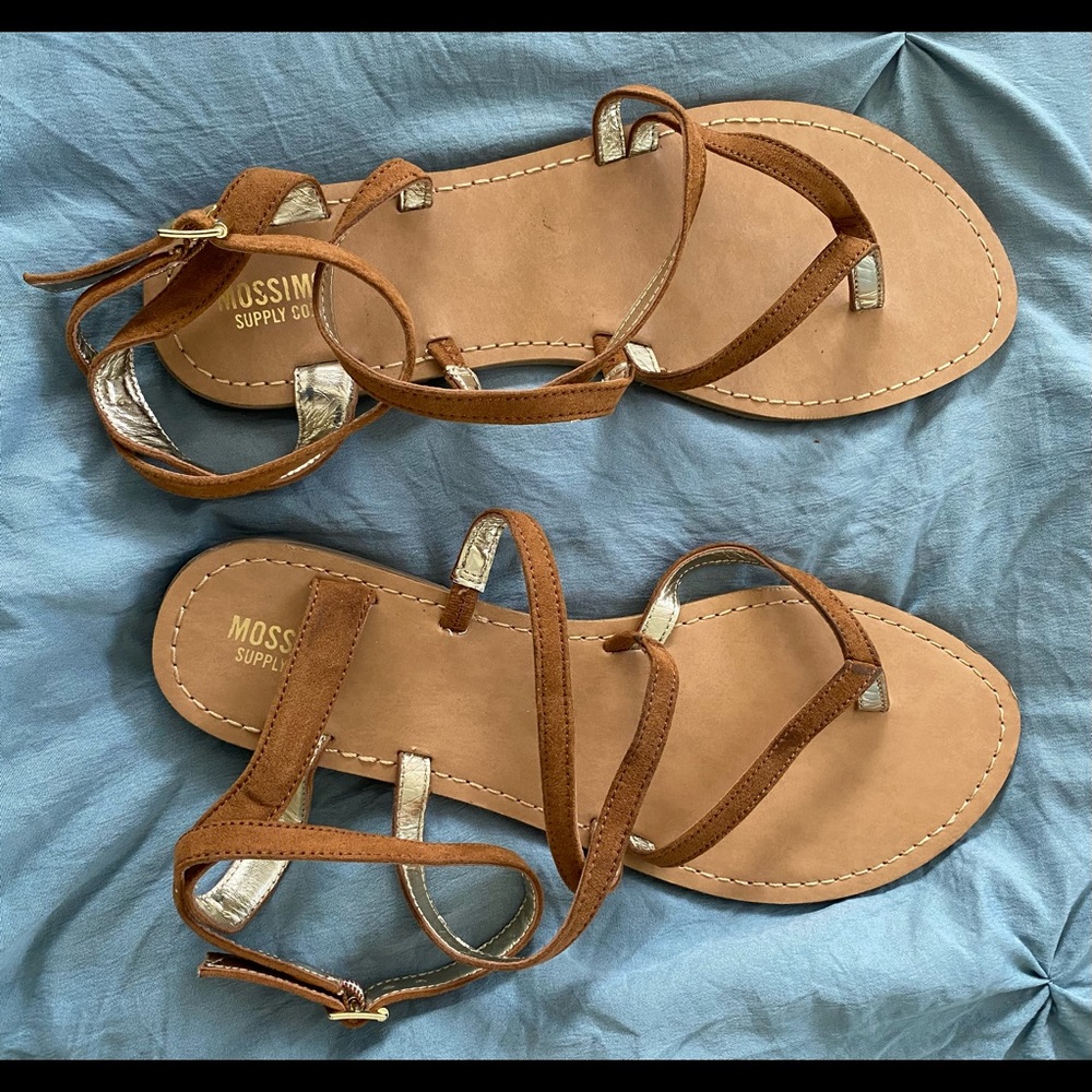 Mossimo sandals, size 9, cognac